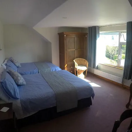 Ocean Breeze Accomodation *